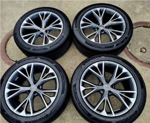 Original summer aluminum wheel set Audi Q8 R21