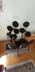 Alesis Electric Starter Drum Set