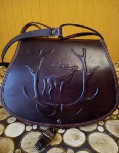 Leather shoulder bag