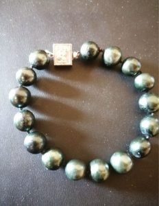 Tahitian pearl bracelet.