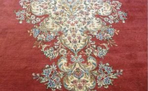 Huge Persian carpet for sale (525x332)