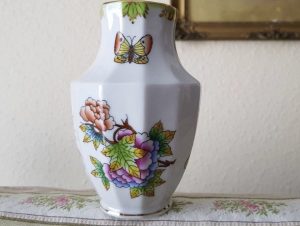 Cute Herendi vase