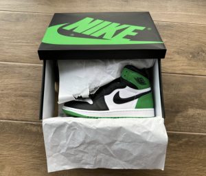 Bontatlan/új Jordan 1 Retro High OG Lucky Green Eladó