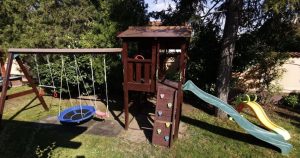 Complete wooden playground for sale in Dunakeszin (3 swings, large slide)