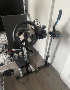 Logitech G27, Wheel Stand Pro, Handbrake (arduino)