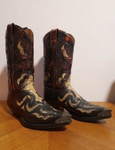 Sendra 44 Western csizma Denver Rojo Python Új