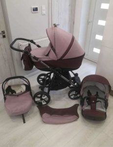 Beautiful new condition Adamex 3 in 1 stroller