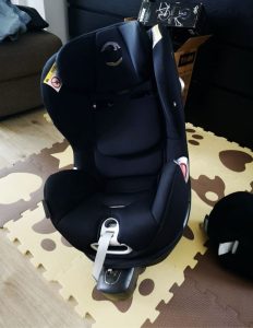 Cybex Sirona Q i-size car seat for sale in good condition