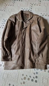 New, unworn Italian leather jacket XXL for sale