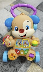 Eladó újszerű Fisher-Price járássegítő kutyus, babajármű