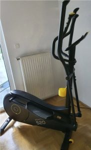 Domyos 520 Elliptical trainer