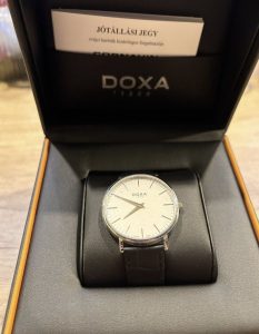 173.10.011.01 Doxa D-Light men's analog watch