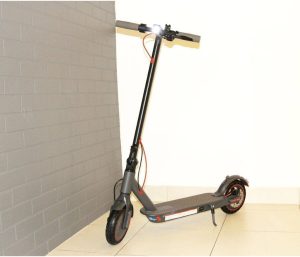 New! Usie W4 adult electric scooter (compliant with the new KRESZ!)